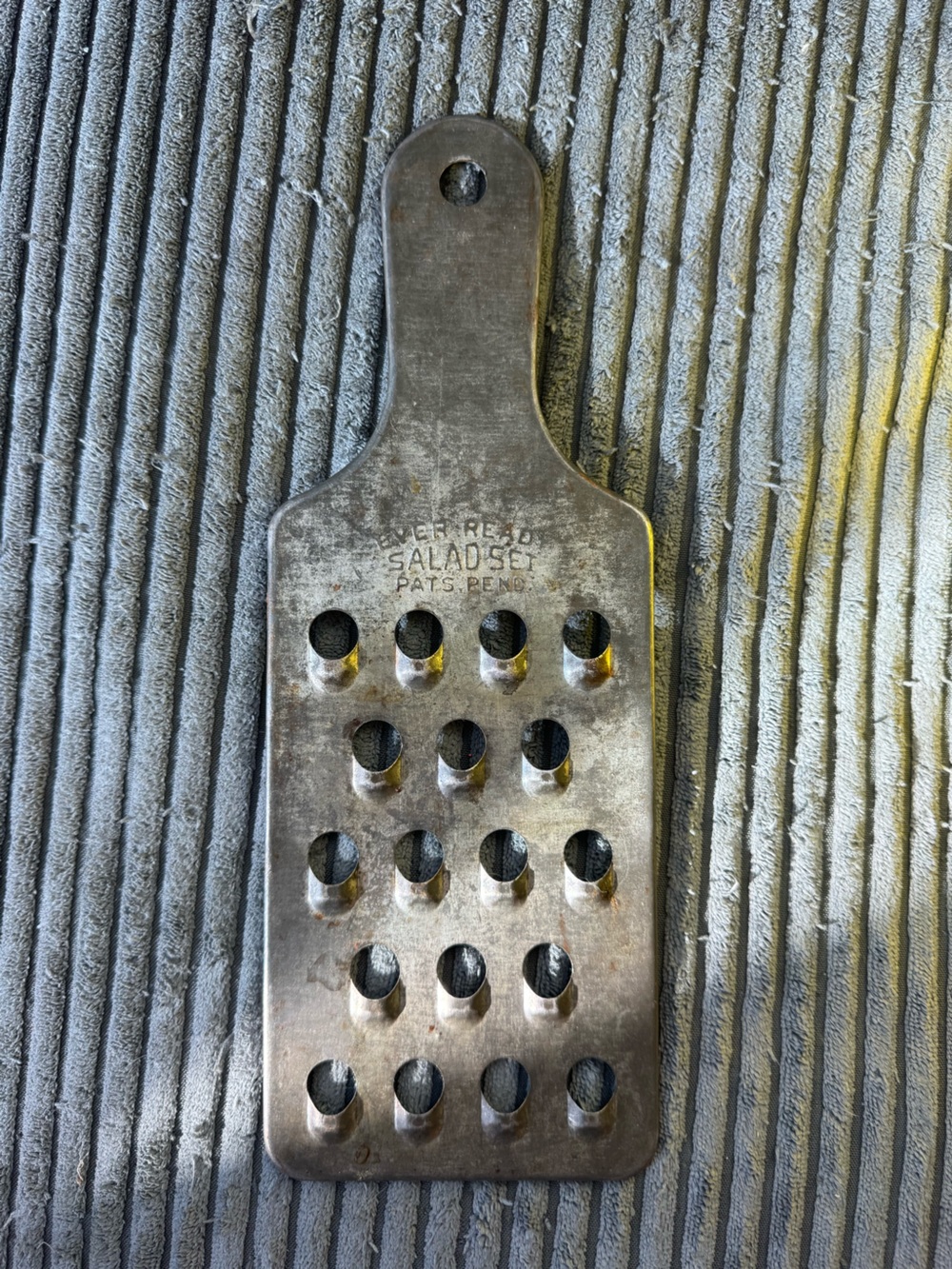 Vintage Ever Read Salad Set Metal Handheld Vegetable Cheese Grater